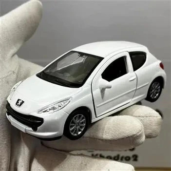 ماشین بازی مدل PEUGEOT 207