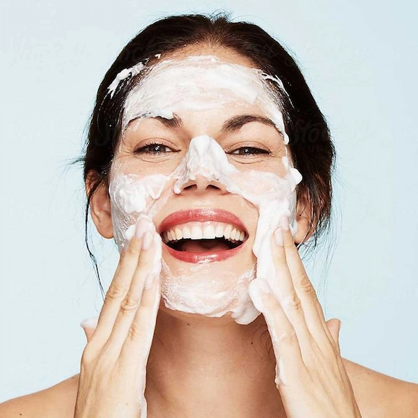 ژل شستشوی صورت بایومارین Aqua Pure